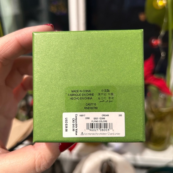 Kate Spade Earrings - Pearl NWT - Picture 2 of 3